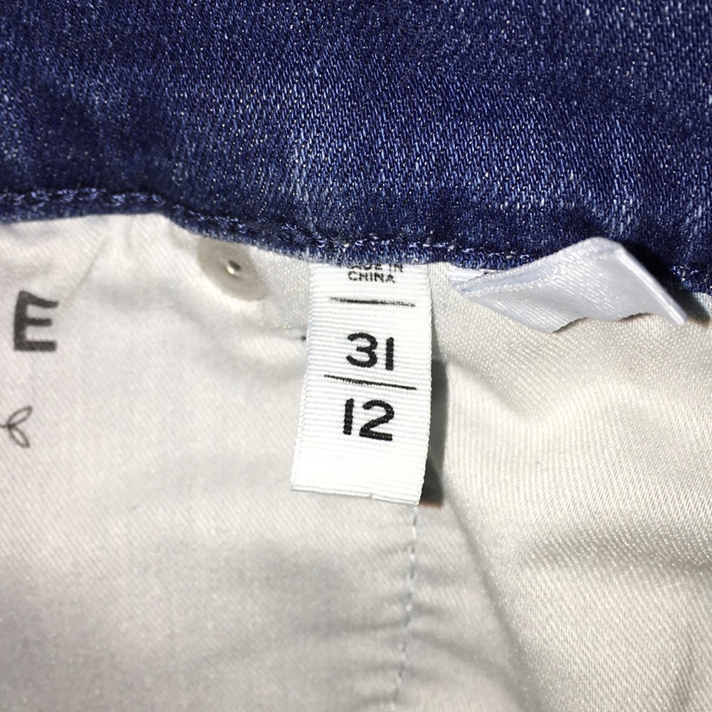 Loft Jeans - Picture 6 of 8
